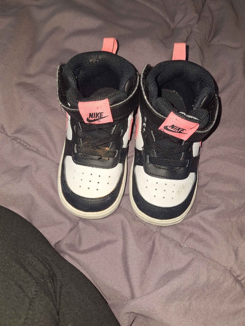 Nike Kids High-Top Sneakers in Black, White & Pink 7c